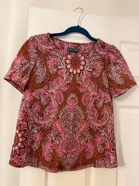 Anthropologie Pink and Brown Paisley Floral Short Sleeve Top
